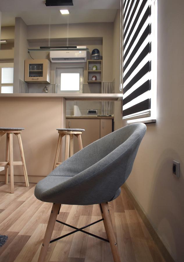 Apartmani Zrenjanin Ngoại thất bức ảnh