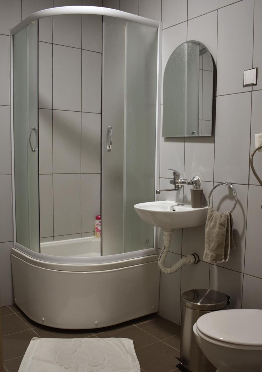 Apartmani Zrenjanin Ngoại thất bức ảnh