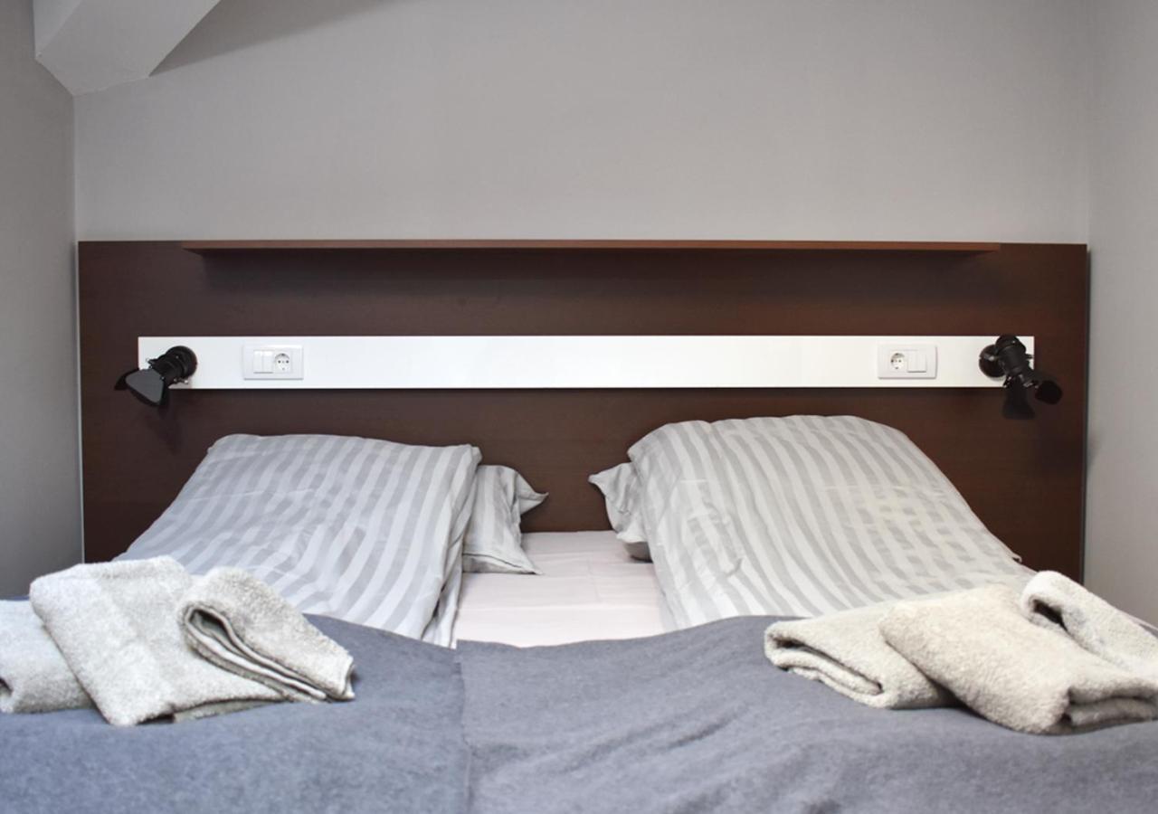 Apartmani Zrenjanin Ngoại thất bức ảnh
